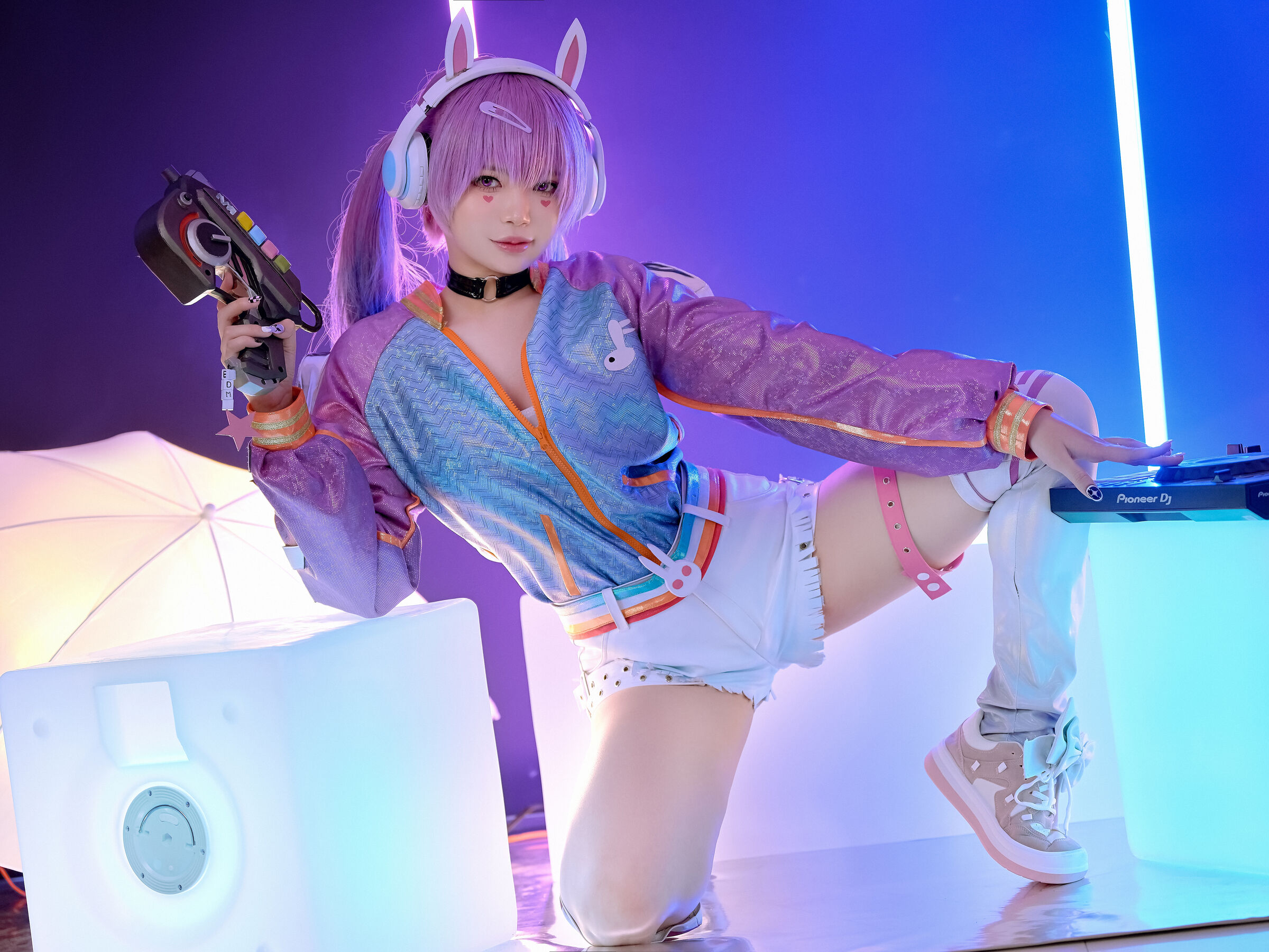 04