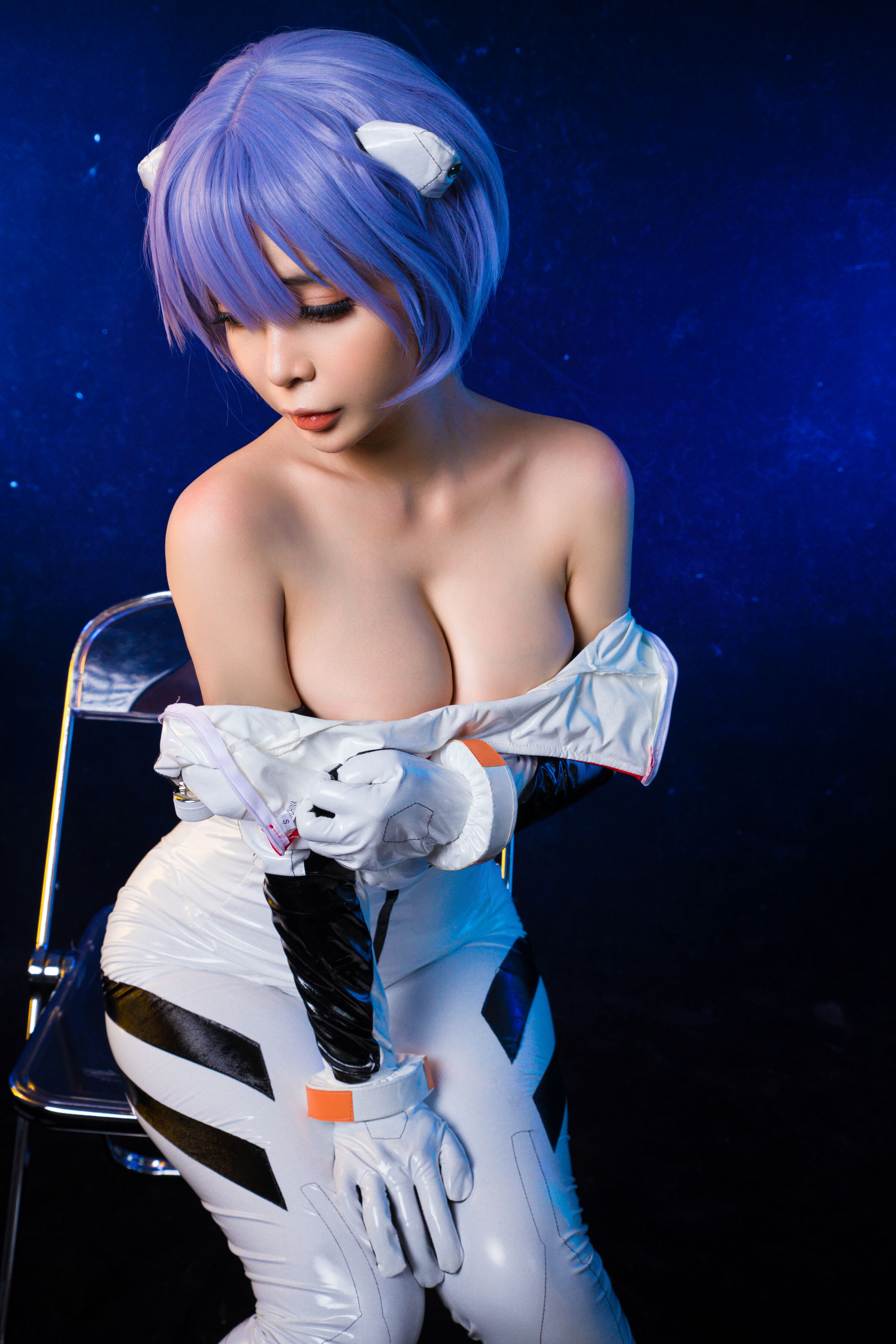015