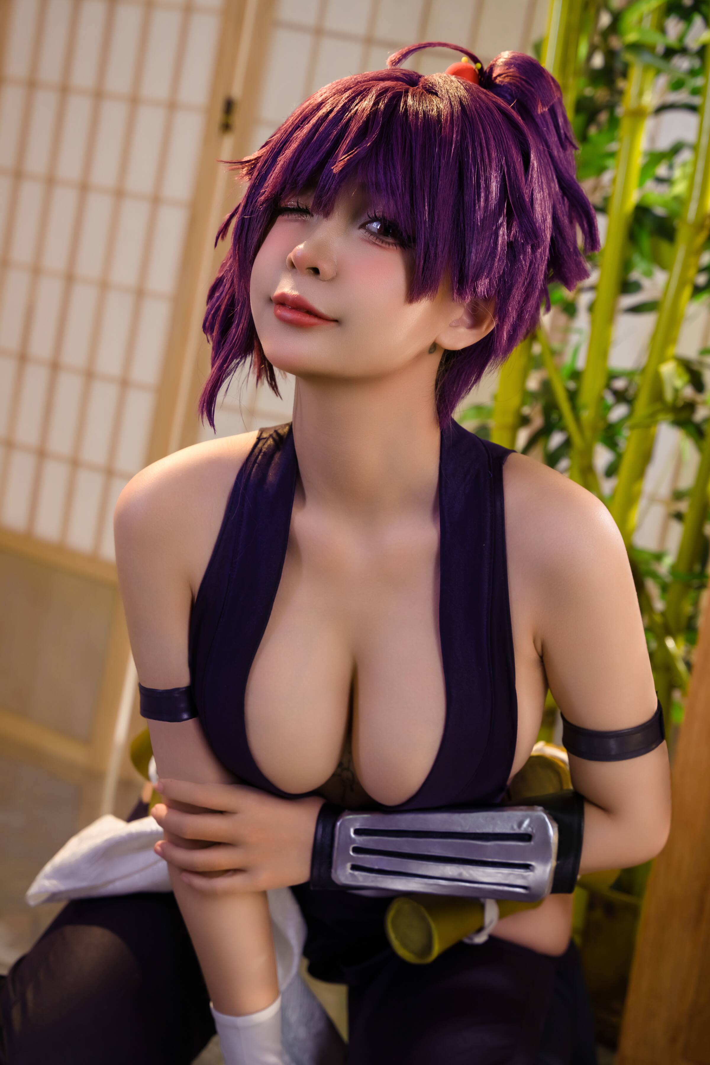 025