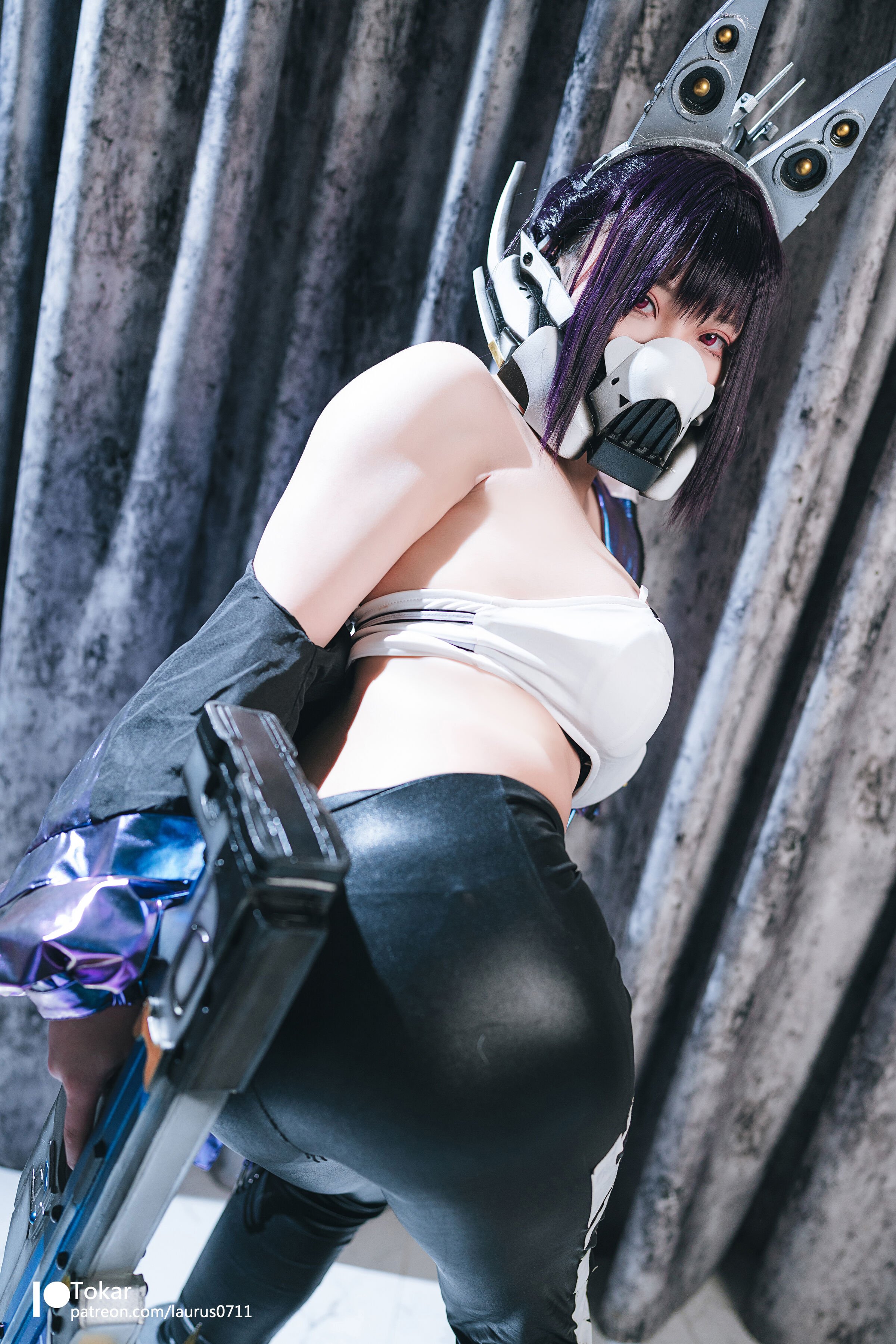 04