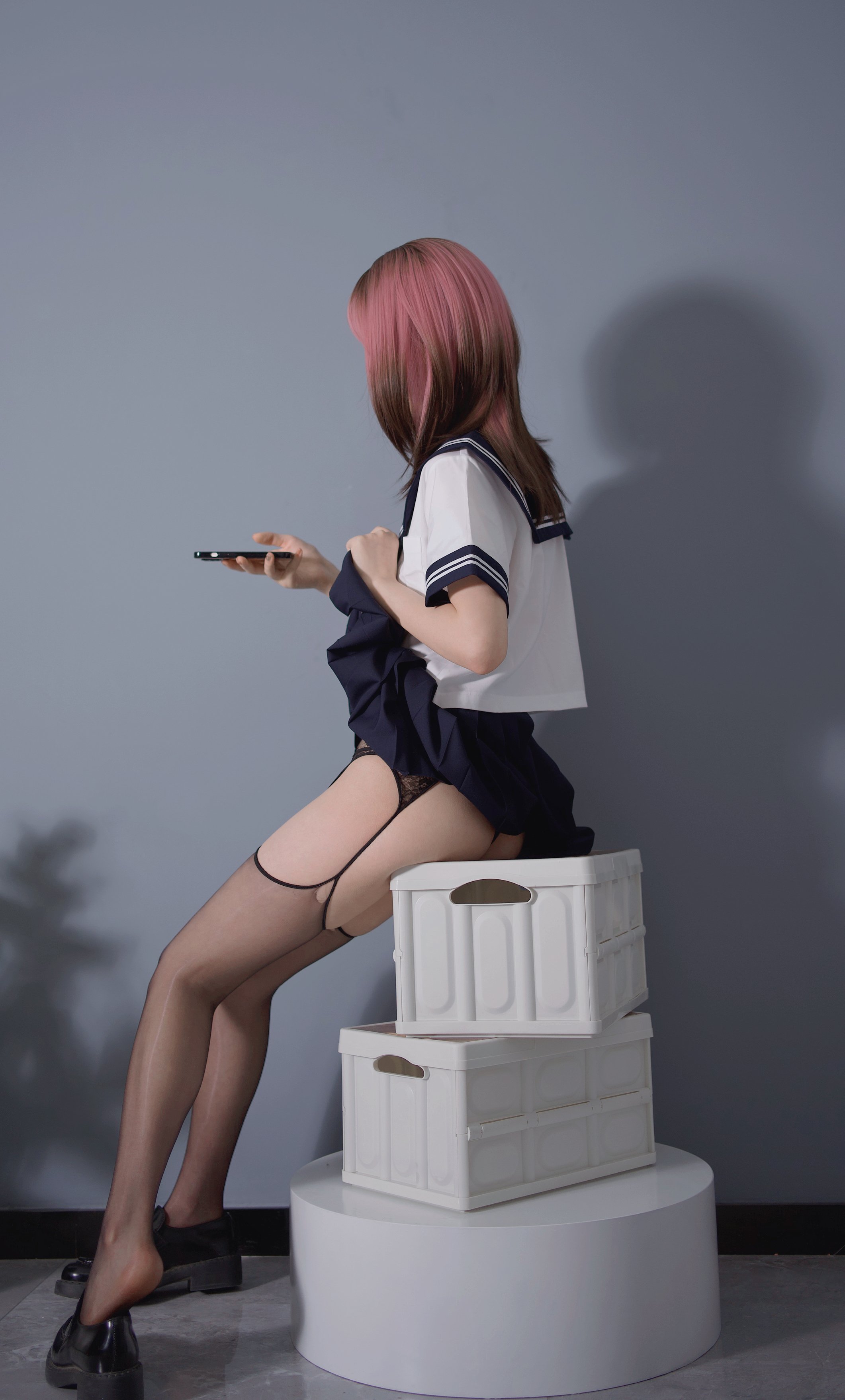 06
