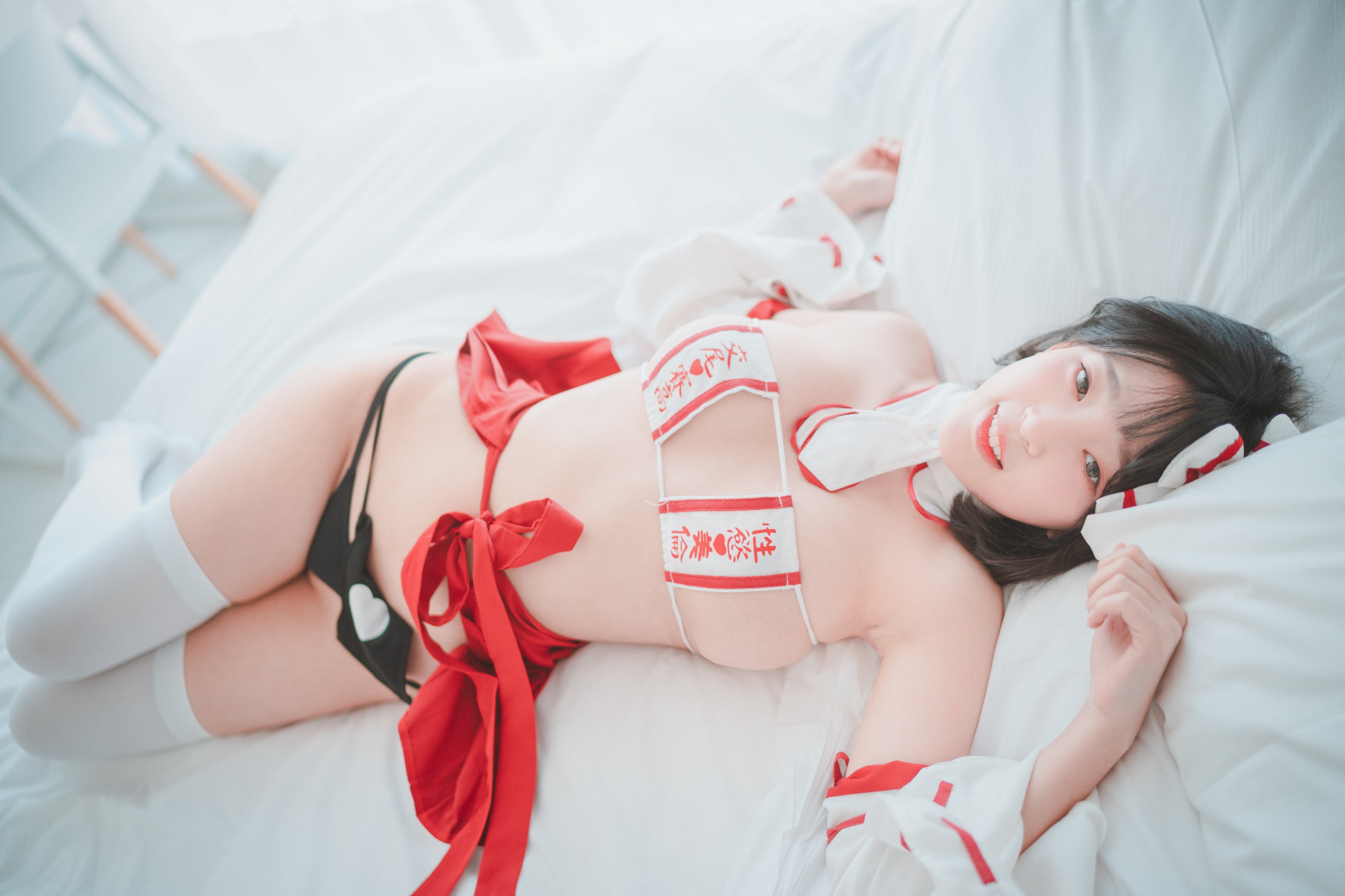 Kang-In-kyung-Summoner-Girl-07