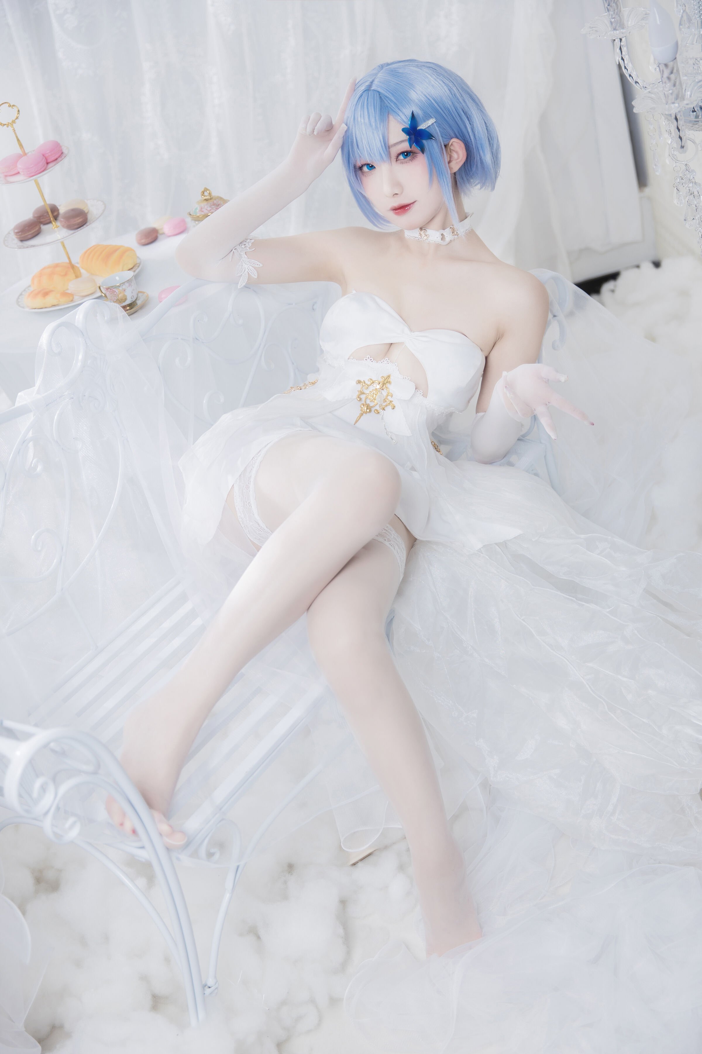 06