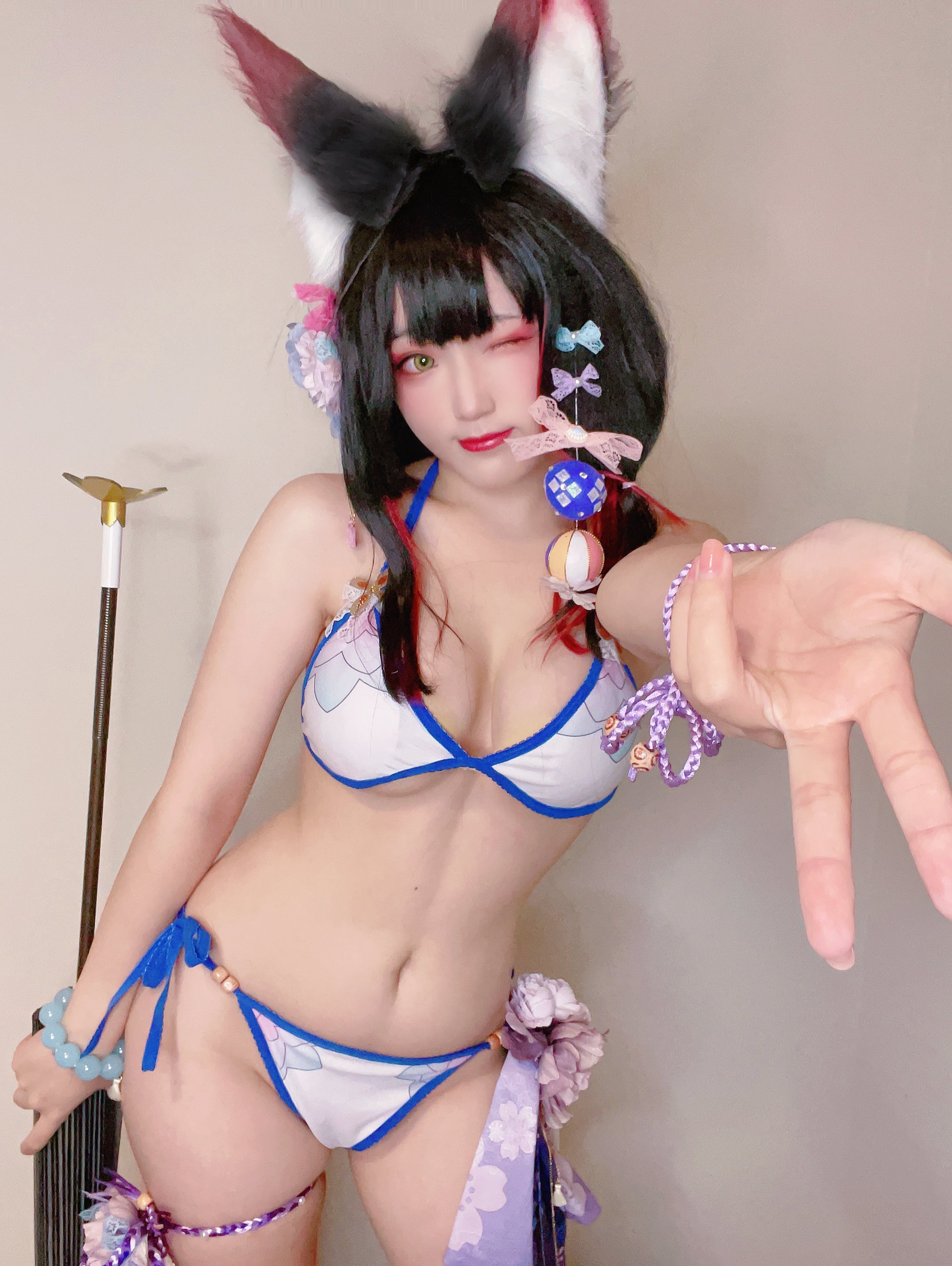 22