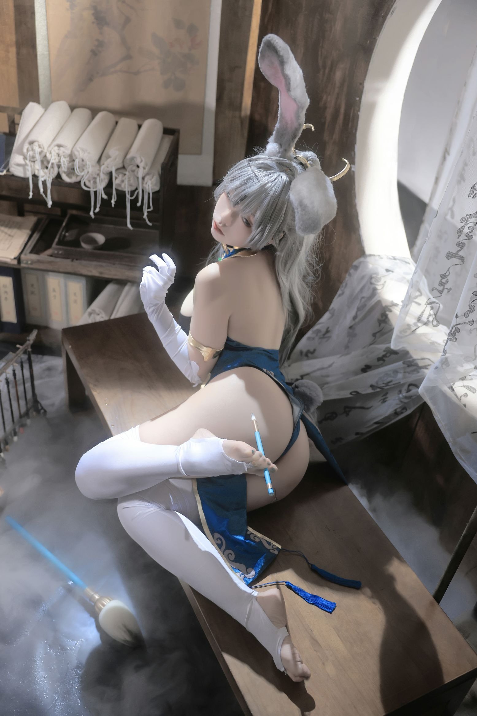 12