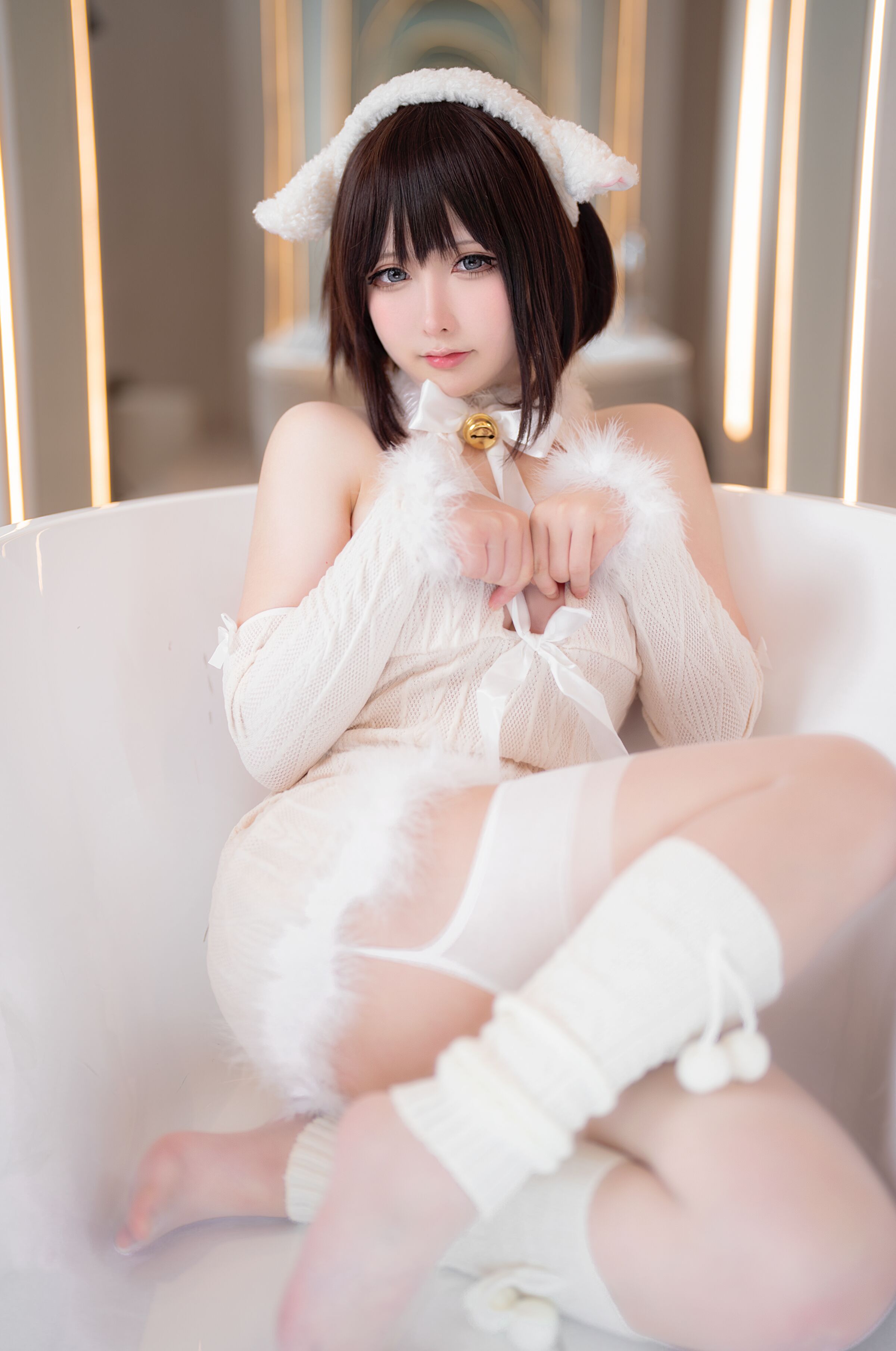 01