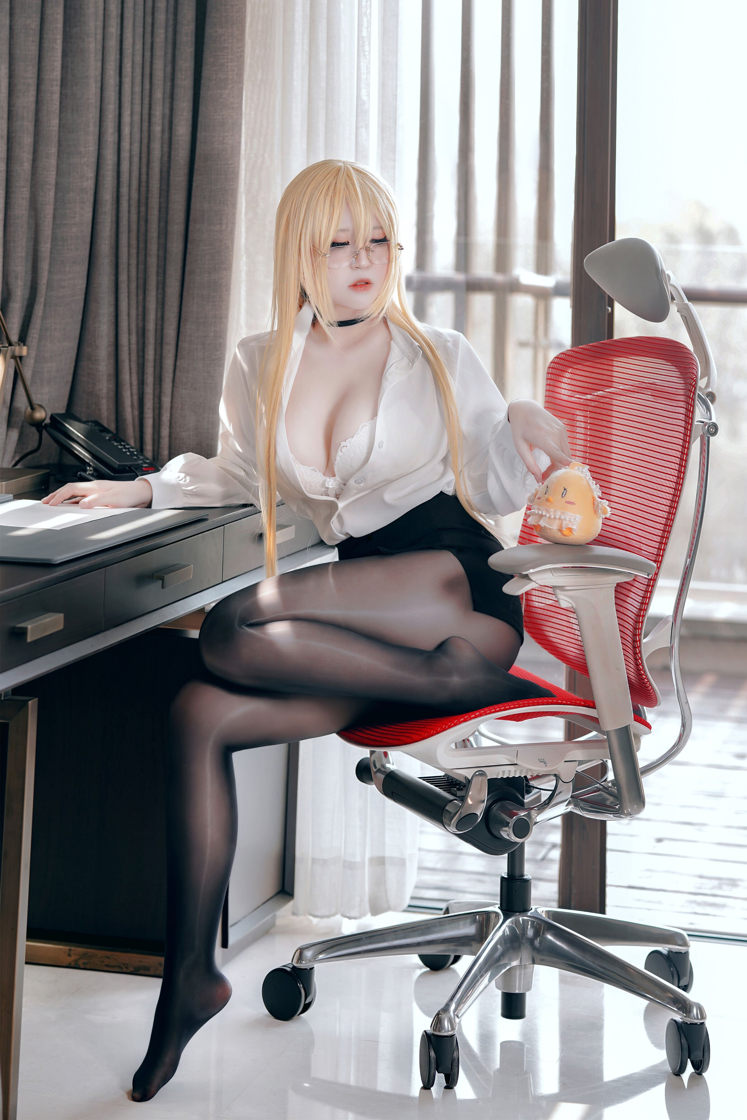 06