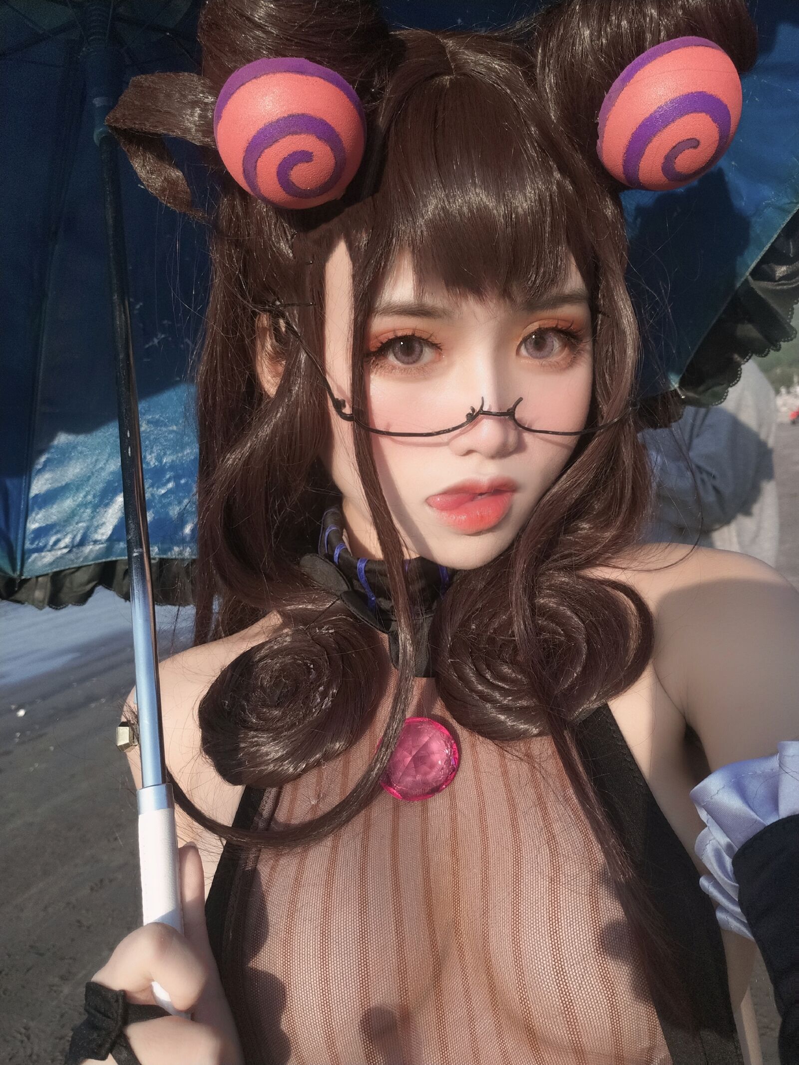 06