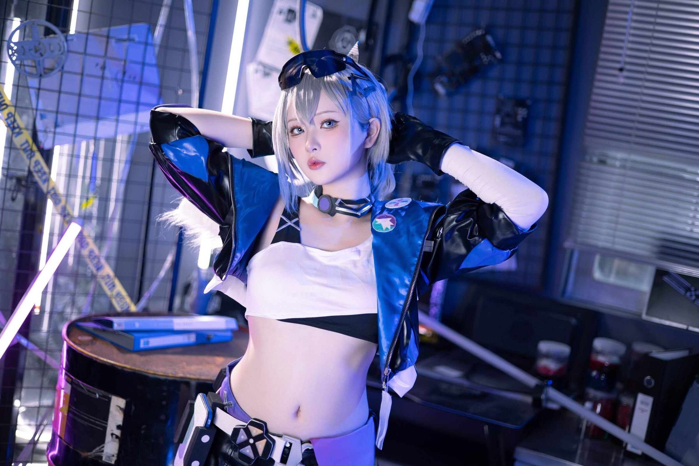 06