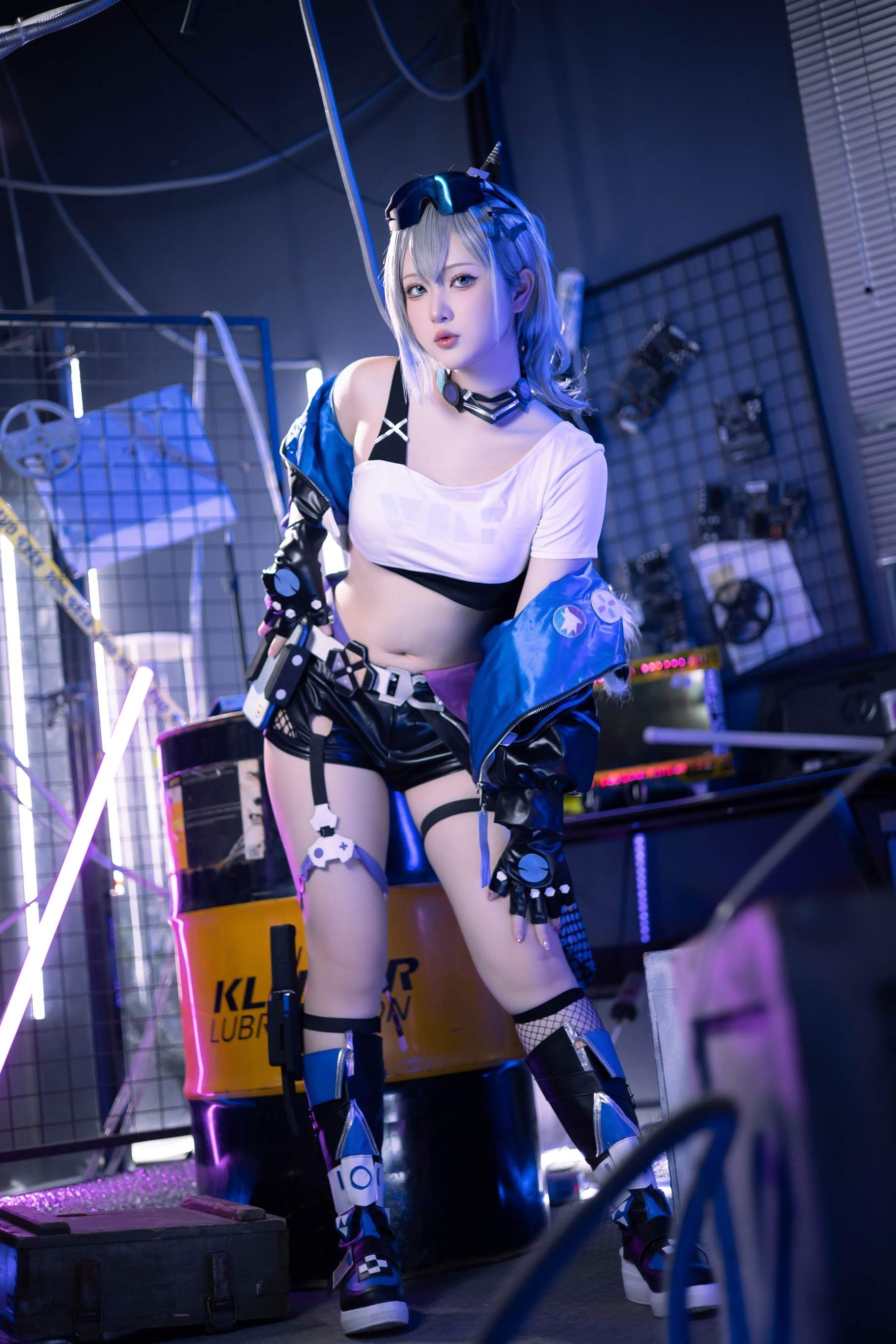 09