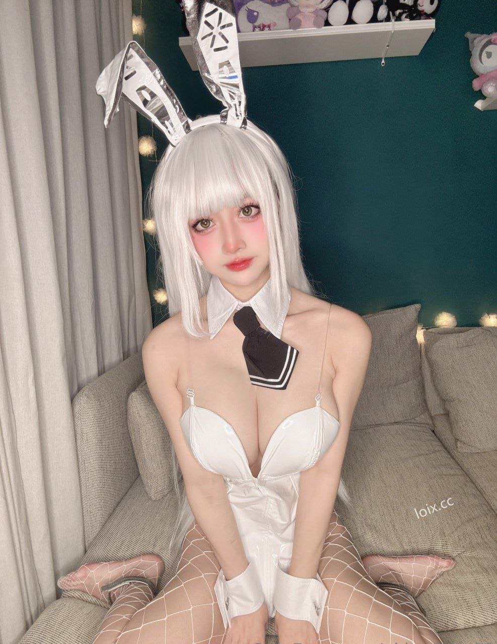 09