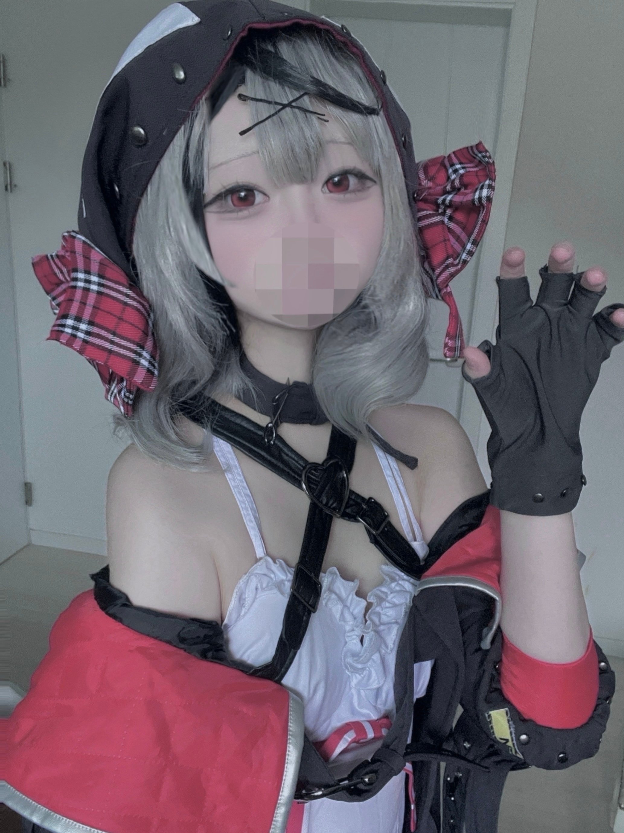 023