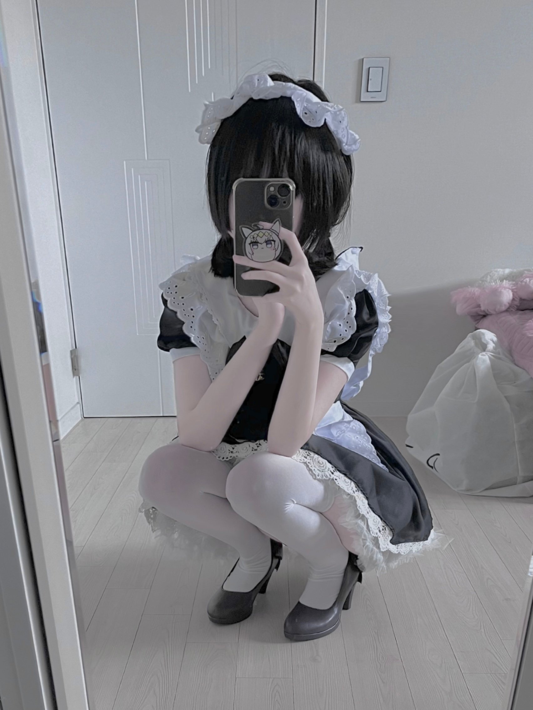 033