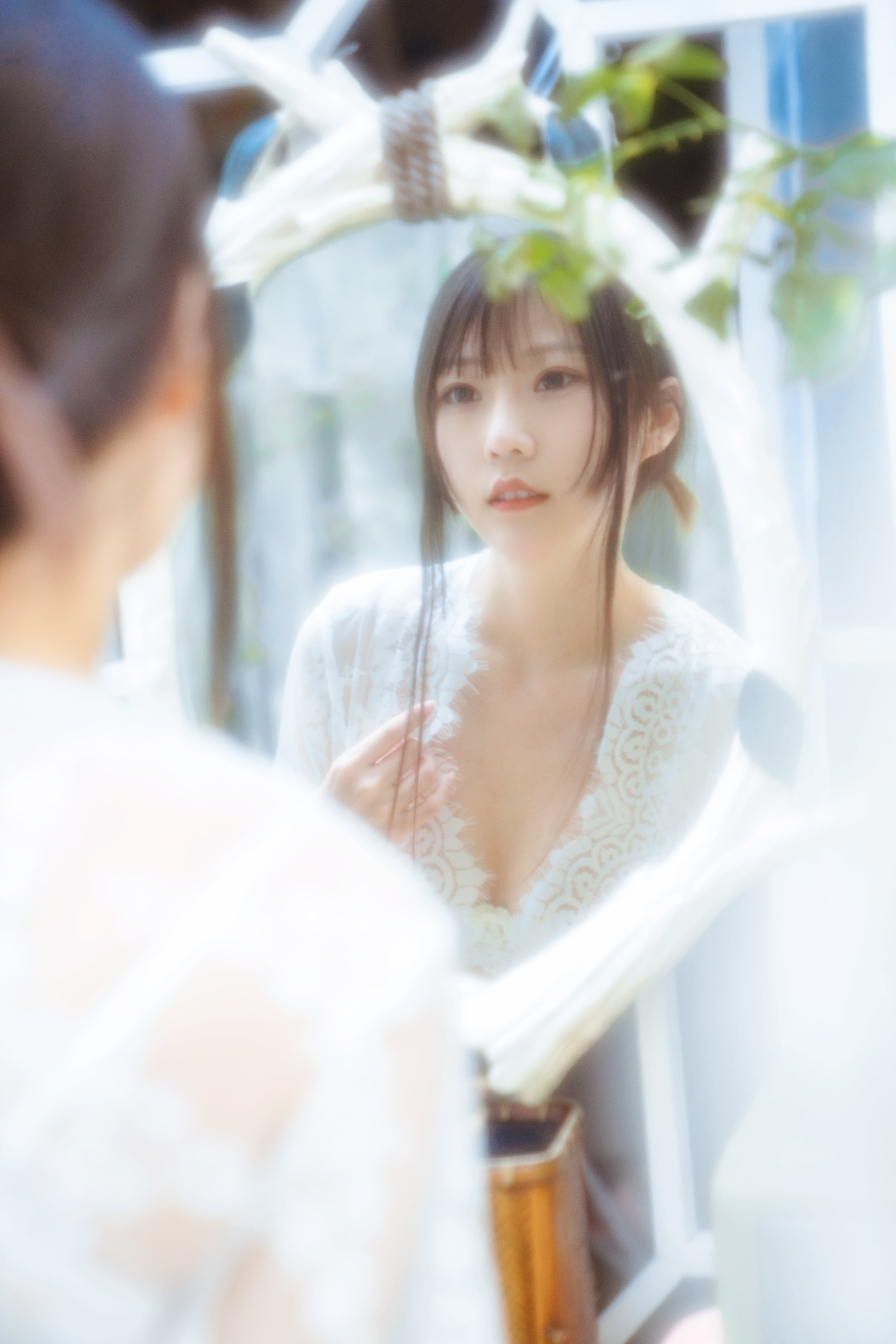72-Coser@香草喵露露 No.005 玻璃房少女-4KHD.com-002