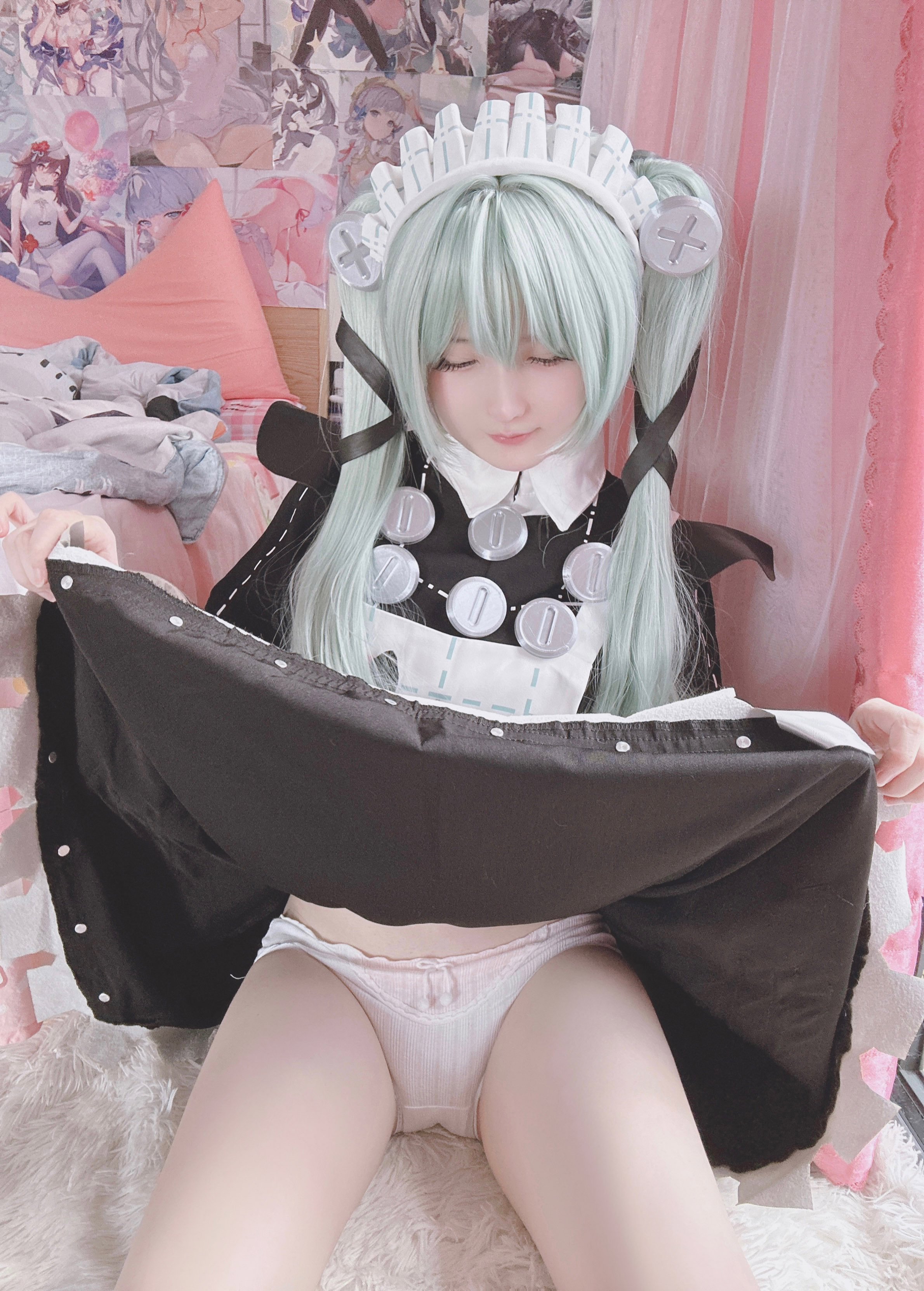 09