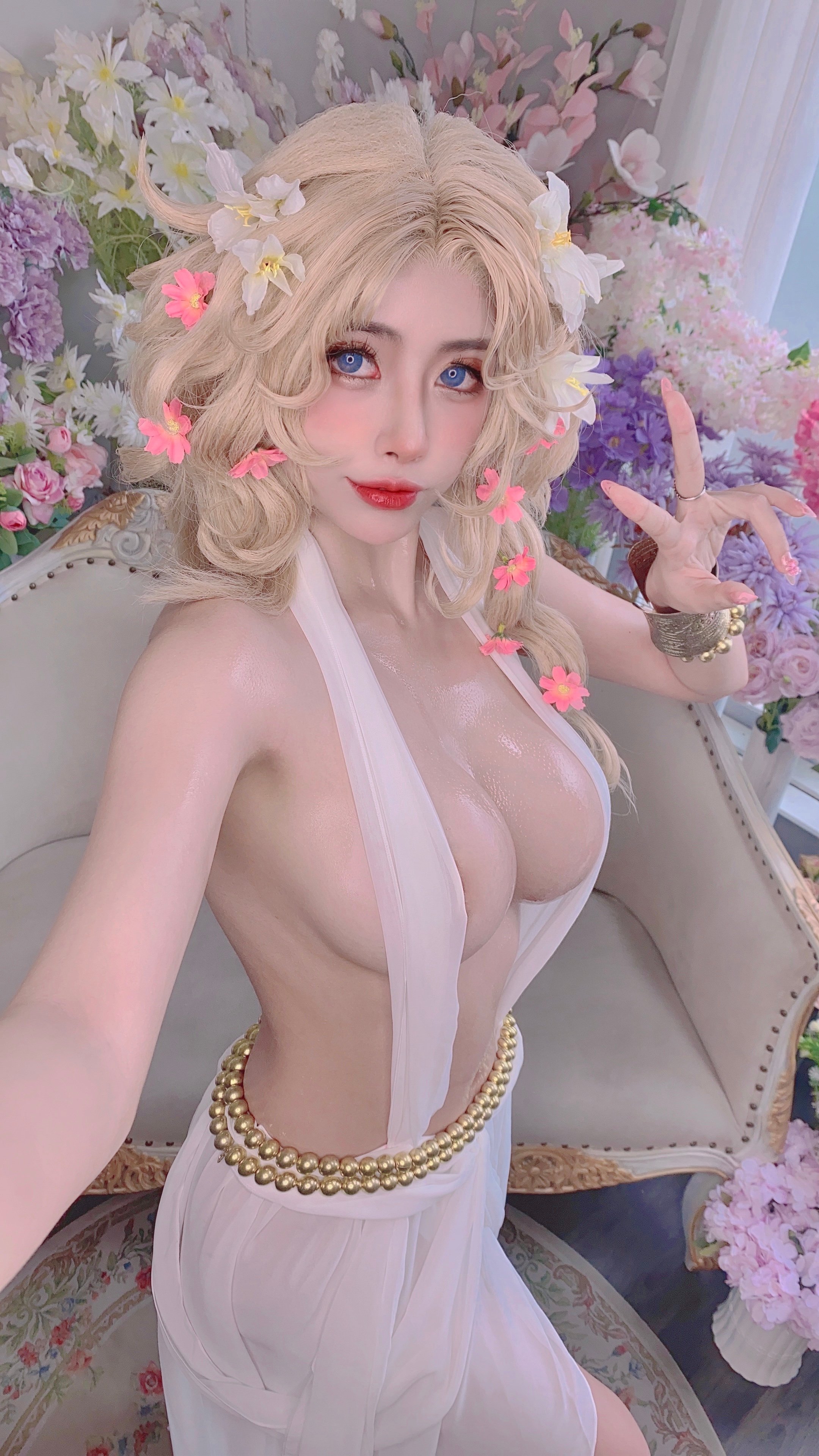33