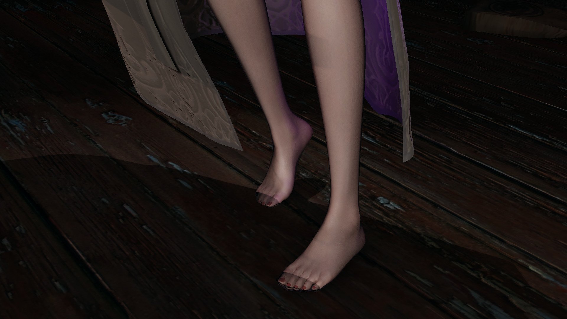 585