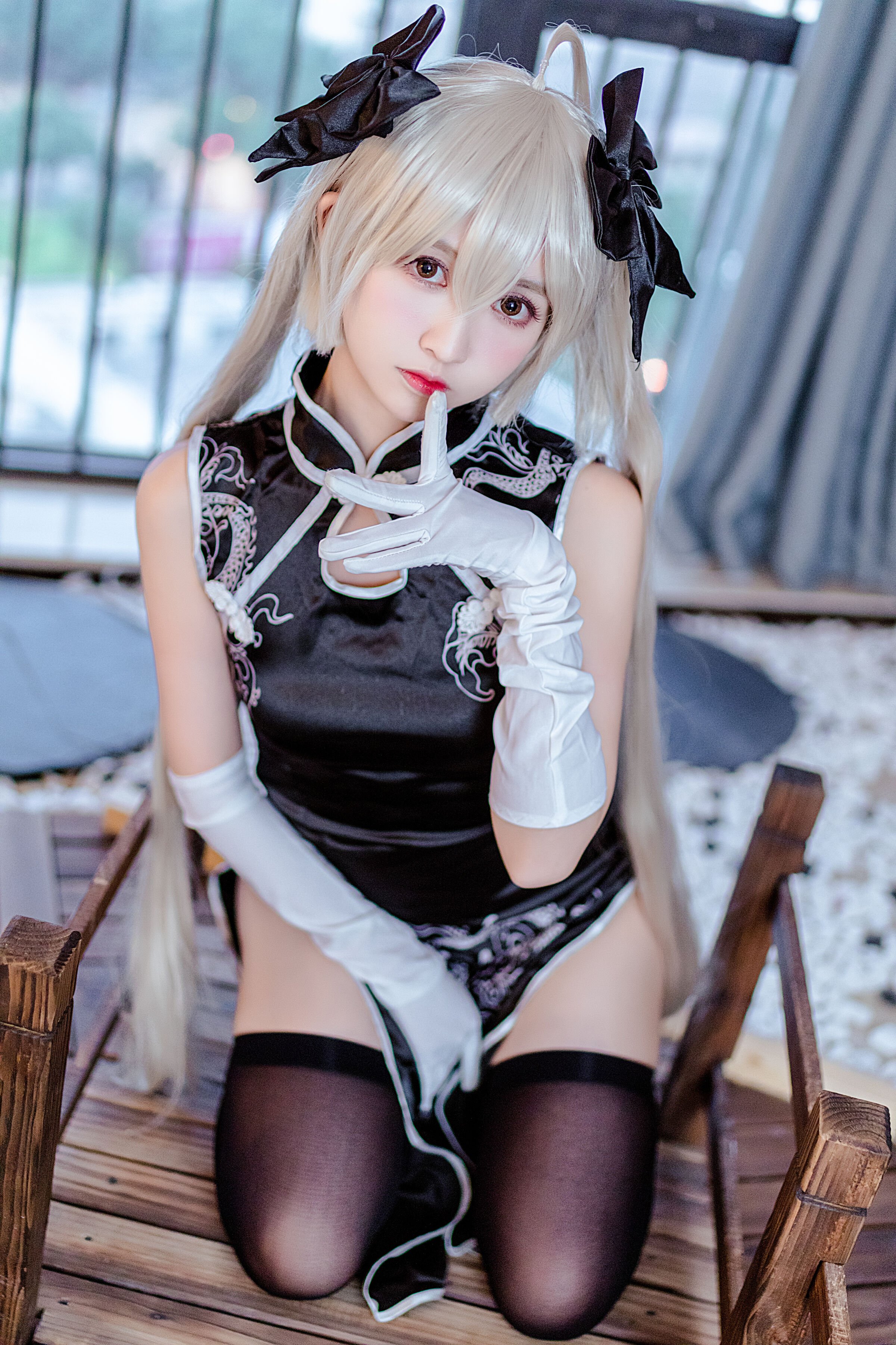 09